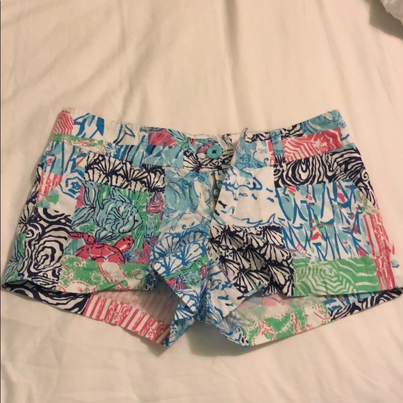 Lilly Pulitzer Pants - Multi-print lilly Pulitzer shorts
